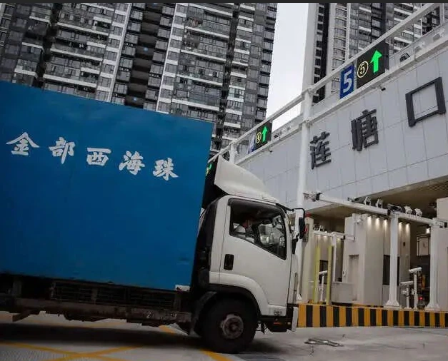 中国 ドイツ 道路輸送 玄関先への配達